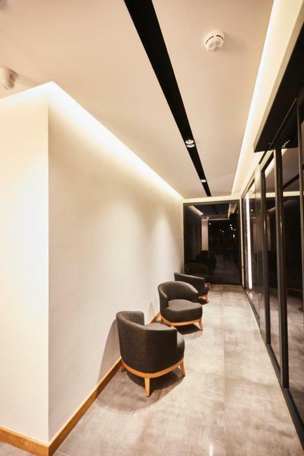 Ruwais Hotel Чешме Екстер'єр фото